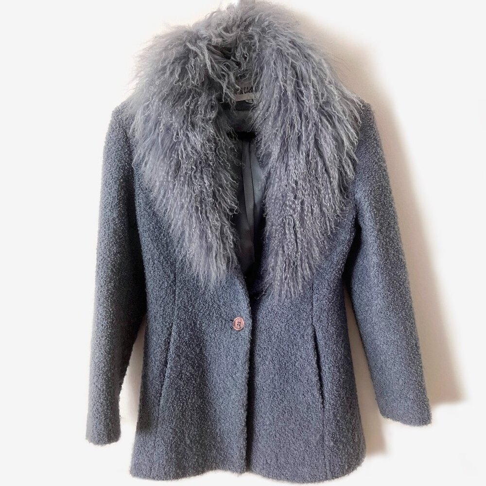Elegant Gray Faux Fur Collar Blazer